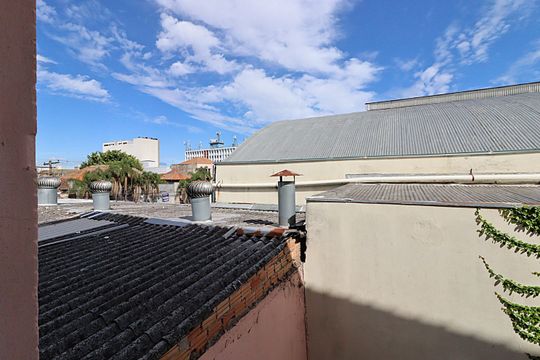 Apartamento para alugar com 2 quartos, 70m² em Navegantes, Porto Alegre