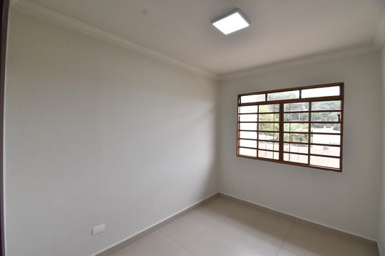 Quarto 2 de apartamento para alugar com 3 quartos, 170m² em Santa Felicidade, Curitiba