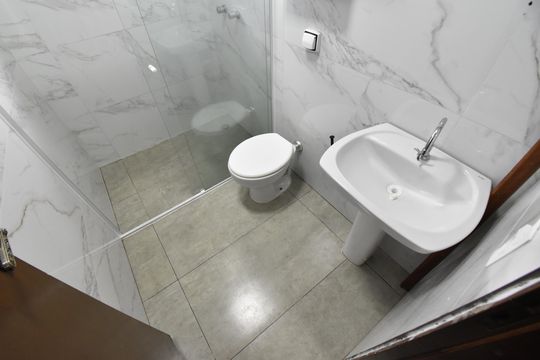 Banheiro da Suíte de apartamento para alugar com 3 quartos, 170m² em Santa Felicidade, Curitiba