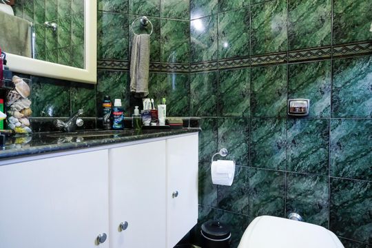 Banheiro da suíte 3 de apartamento à venda com 3 quartos, 140m² em Santa Paula, São Caetano do Sul