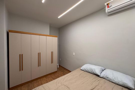 Quarto 1 de apartamento para alugar com 2 quartos, 70m² em Recreio dos Bandeirantes, Rio de Janeiro