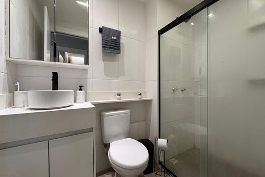 Banheiro Social de apartamento para alugar com 2 quartos, 70m² em Recreio dos Bandeirantes, Rio de Janeiro