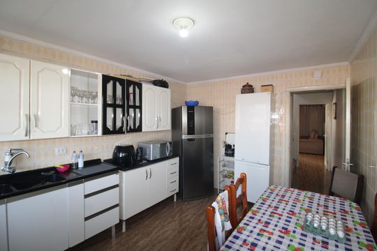 Casa à venda com 3 quartos, 110m² em Vila Santa Maria, São Paulo