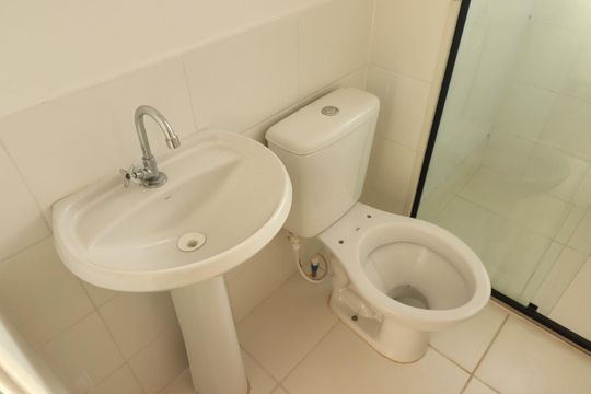 Banheiro de apartamento para alugar com 2 quartos, 56m² em (o-16), Ribeirão Preto