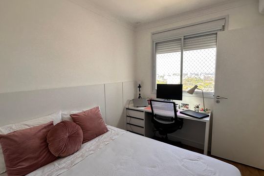 Apartamento à venda com 3 quartos, 93m² em Jardim Caravelas, São Paulo