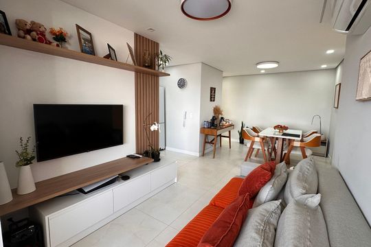 Apartamento à venda com 3 quartos, 93m² em Jardim Caravelas, São Paulo