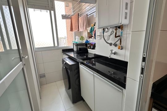 Apartamento à venda com 3 quartos, 93m² em Jardim Caravelas, São Paulo