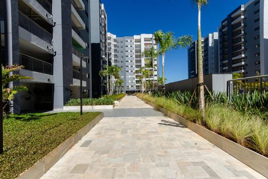 Apartamento para alugar com 2 quartos, 171m² em City América, São Paulo