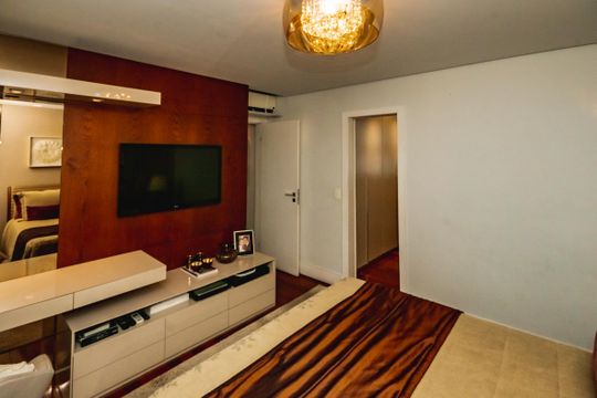 Apartamento à venda com 4 quartos, 316m² em São José, Belo Horizonte