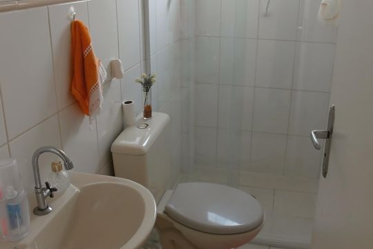 Banheiro de apartamento para alugar com 2 quartos, 42m² em Pedreira, São Paulo