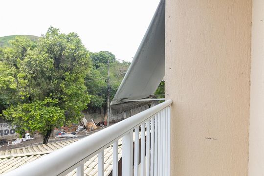 Varanda de apartamento para alugar com 2 quartos, 48m² em Praça Seca, Rio de Janeiro