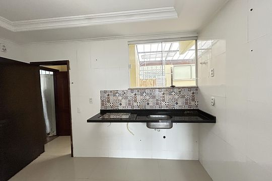 Cozinha de apartamento à venda com 3 quartos, 92m² em Vila Valqueire, Rio de Janeiro