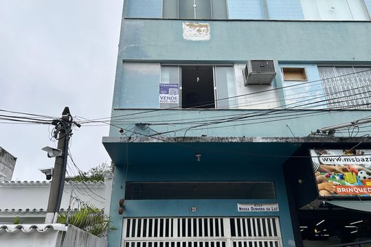 Fachada  placa de apartamento à venda com 3 quartos, 92m² em Vila Valqueire, Rio de Janeiro