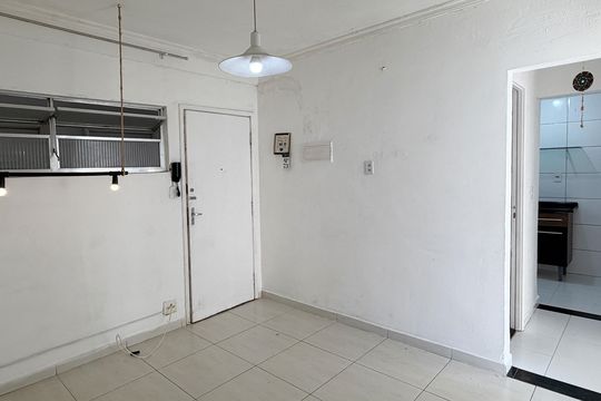 Sala de apartamento para alugar com 2 quartos, 66m² em José Menino, Santos