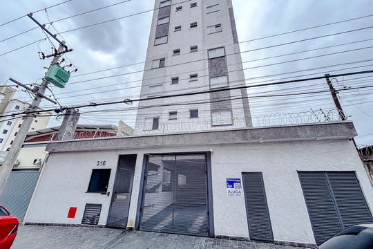 Fachada com Plaquinha de apartamento para alugar com 1 quarto, 33m² em Vila Carrão, São Paulo