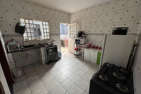 Cozinha de casa para alugar com 2 quartos, 95m² em Conjunto 9, Brasília