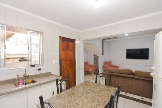 Cozinha de casa à venda com 1 quarto, 136m² em Jardim Santa Maria, Guarulhos