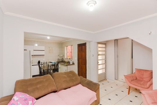 Casa à venda com 1 quarto, 136m² em Jardim Santa Maria, Guarulhos
