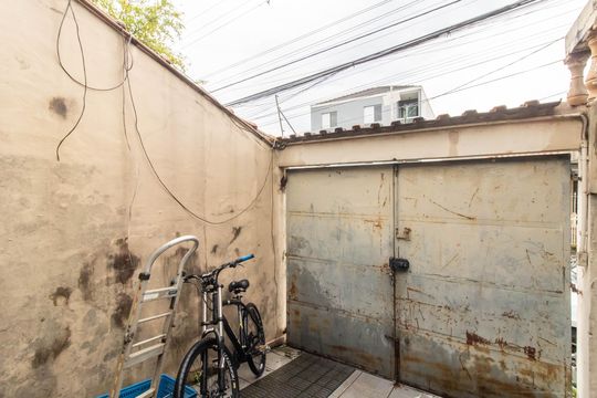 Gargem de casa à venda com 2 quartos, 250m² em Jardim Flor da Montanha, Guarulhos