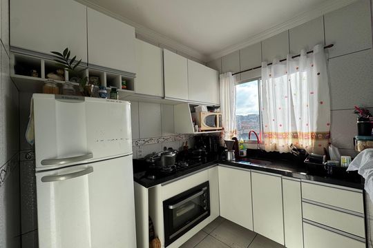Cozinha de casa para alugar com 2 quartos, 250m² em Conceicao, Osasco