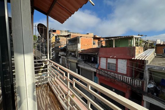 Sacada de casa para alugar com 2 quartos, 250m² em Conceicao, Osasco