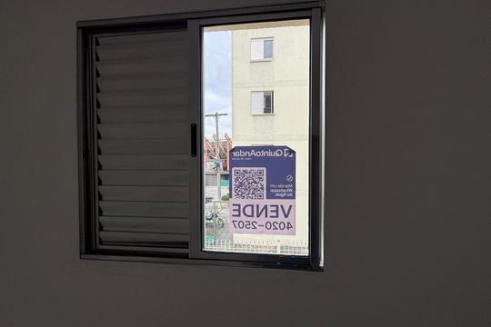 Placa de apartamento à venda com 2 quartos, 48m² em Jardim Tranquilidade, Guarulhos