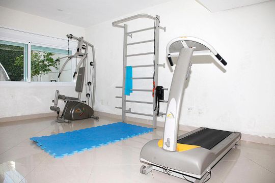 Área Comum - Academia de apartamento para alugar com 1 quarto, 60m² em Auxiliadora, Porto Alegre