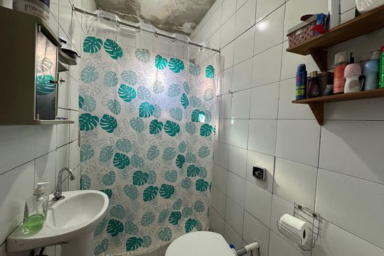 Banheiro de casa para alugar com 2 quartos, 90m² em Conceicao, Osasco