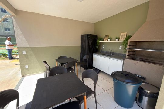 Área comum de apartamento para alugar com 2 quartos, 45m² em Sol Nascente, Brasília