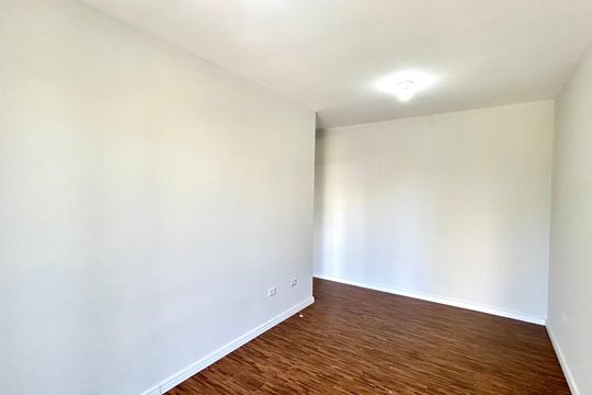 Sala de apartamento para alugar com 2 quartos, 46m² em Vila Nova Bonsucesso, Guarulhos