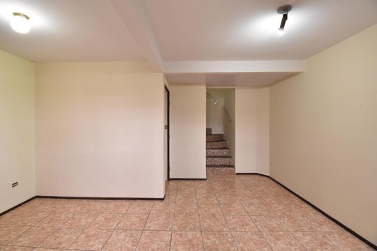 Sala de casa para alugar com 3 quartos, 100m² em Cajuru, Curitiba