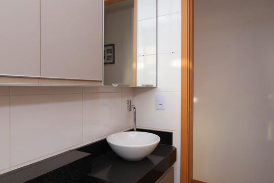Banheiro de apartamento à venda com 2 quartos, 42m² em Colônia (zona Leste), São Paulo