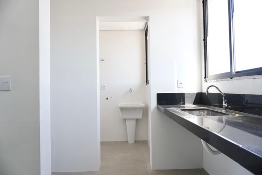 Cozinha e Área de Serviço de apartamento à venda com 2 quartos, 64m² em Calafate, Belo Horizonte
