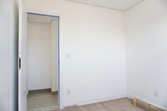Semi-suíte 1 de apartamento à venda com 3 quartos, 255m² em Calafate, Belo Horizonte