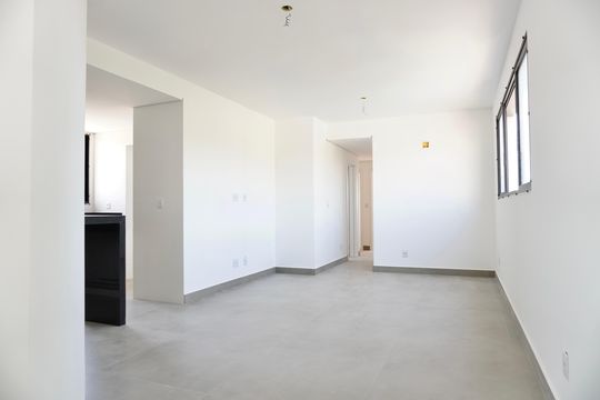 Apartamento à venda com 3 quartos, 90m² em Calafate, Belo Horizonte