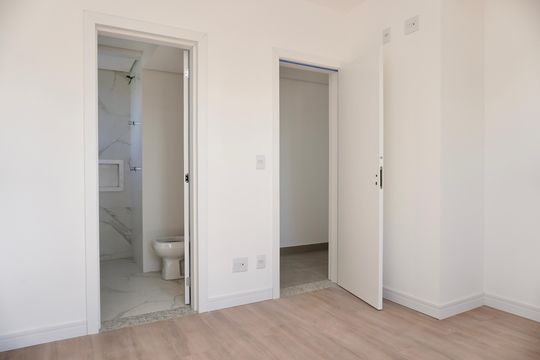 Suíte de apartamento à venda com 3 quartos, 90m² em Calafate, Belo Horizonte