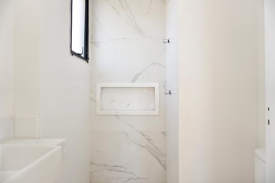 Suíte - Banheiro de apartamento à venda com 3 quartos, 90m² em Calafate, Belo Horizonte