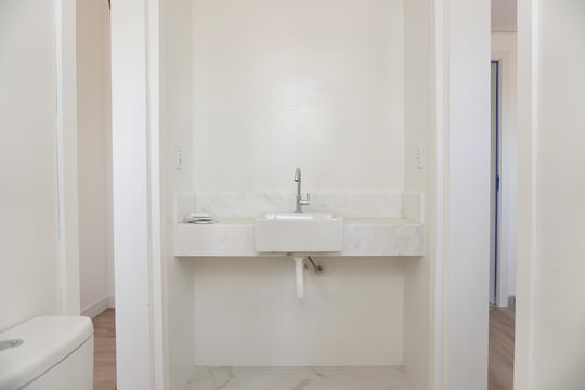 Semi-suítes - Banheiro de apartamento à venda com 3 quartos, 187m² em Calafate, Belo Horizonte