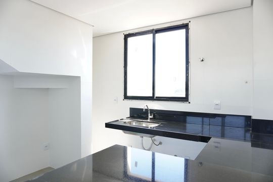 Cozinha de apartamento à venda com 3 quartos, 187m² em Calafate, Belo Horizonte