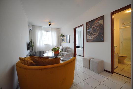 Apartamento para alugar com 1 quarto, 43m² em Coqueiros, Florianópolis