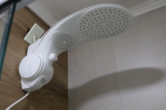 Banheiro de apartamento à venda com 2 quartos, 53m² em Jardim Belval, Barueri