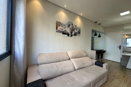 Sala de apartamento à venda com 2 quartos, 53m² em Jardim Belval, Barueri