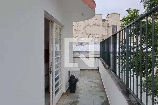 Casa para alugar com 4 quartos, 200m² em Barra Funda, São Paulo