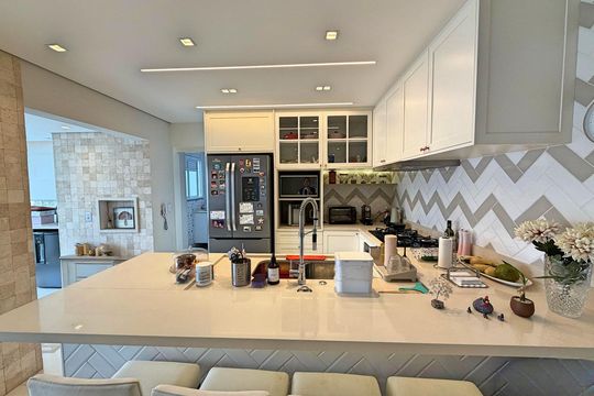 Cozinha de apartamento à venda com 3 quartos, 110m² em Bosque da Saúde, São Paulo