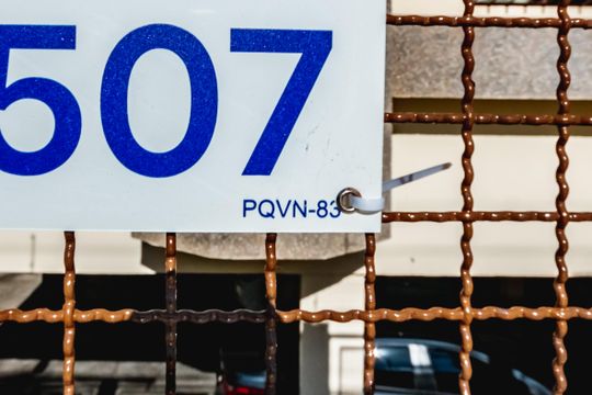 Placa de apartamento para alugar com 4 quartos, 100m² em São João Batista, Belo Horizonte