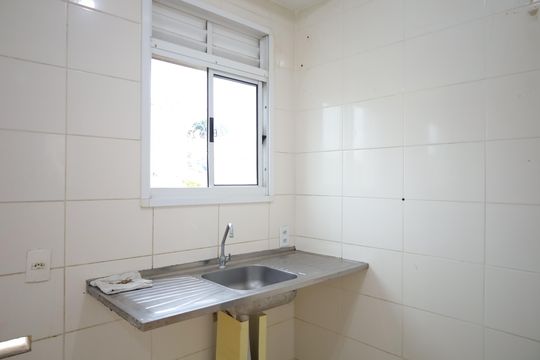 Cozinha de apartamento para alugar com 2 quartos, 42m² em Jardim Nélia, Ferraz de Vasconcelos