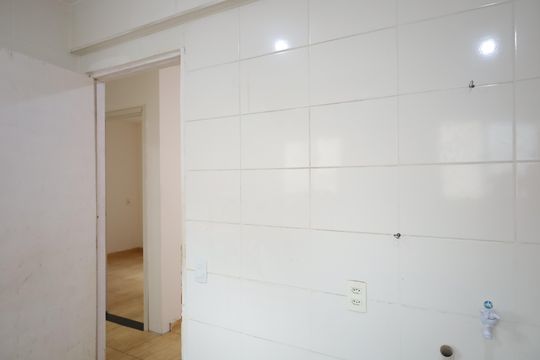 Área de Serviço de apartamento para alugar com 2 quartos, 42m² em Jardim Nélia, Ferraz de Vasconcelos