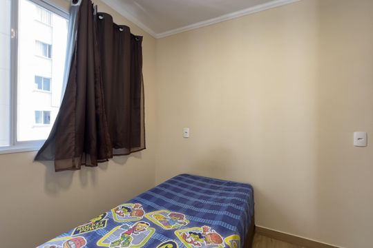 Quarto 2 de apartamento para alugar com 2 quartos, 36m² em Vila das Bandeiras, Guarulhos