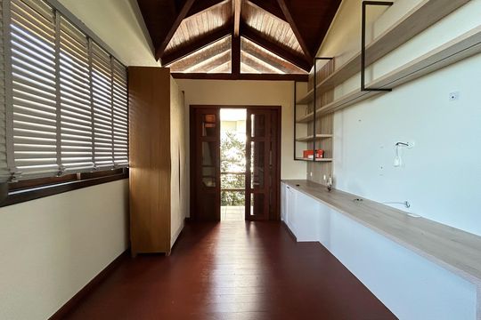 Escritório de casa de condomínio para alugar com 3 quartos, 230m² em Santo Antonio de Lisboa, Florianópolis