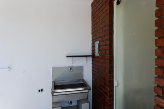 Área de Serviço de casa para alugar com 2 quartos, 100m² em Vila Capitao Rabelo, Guarulhos